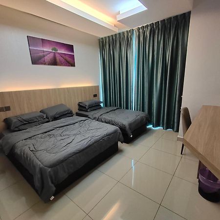 Alish Studio Apartment With Pool, Netflix, Wifi Gua Musang Exterior foto