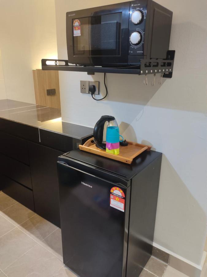 Alish Studio Apartment With Pool, Netflix, Wifi Gua Musang Exterior foto