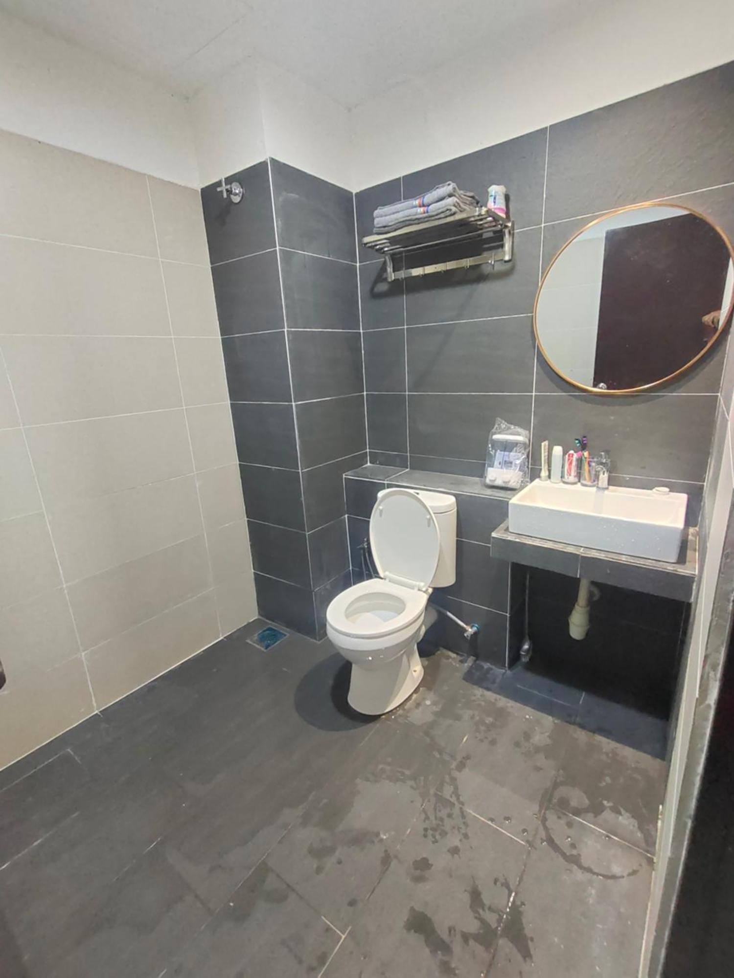 Alish Studio Apartment With Pool, Netflix, Wifi Gua Musang Exterior foto